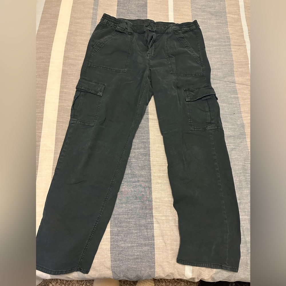 Women’s American Eagle Stretch Cargo Pants (Wide Leg)